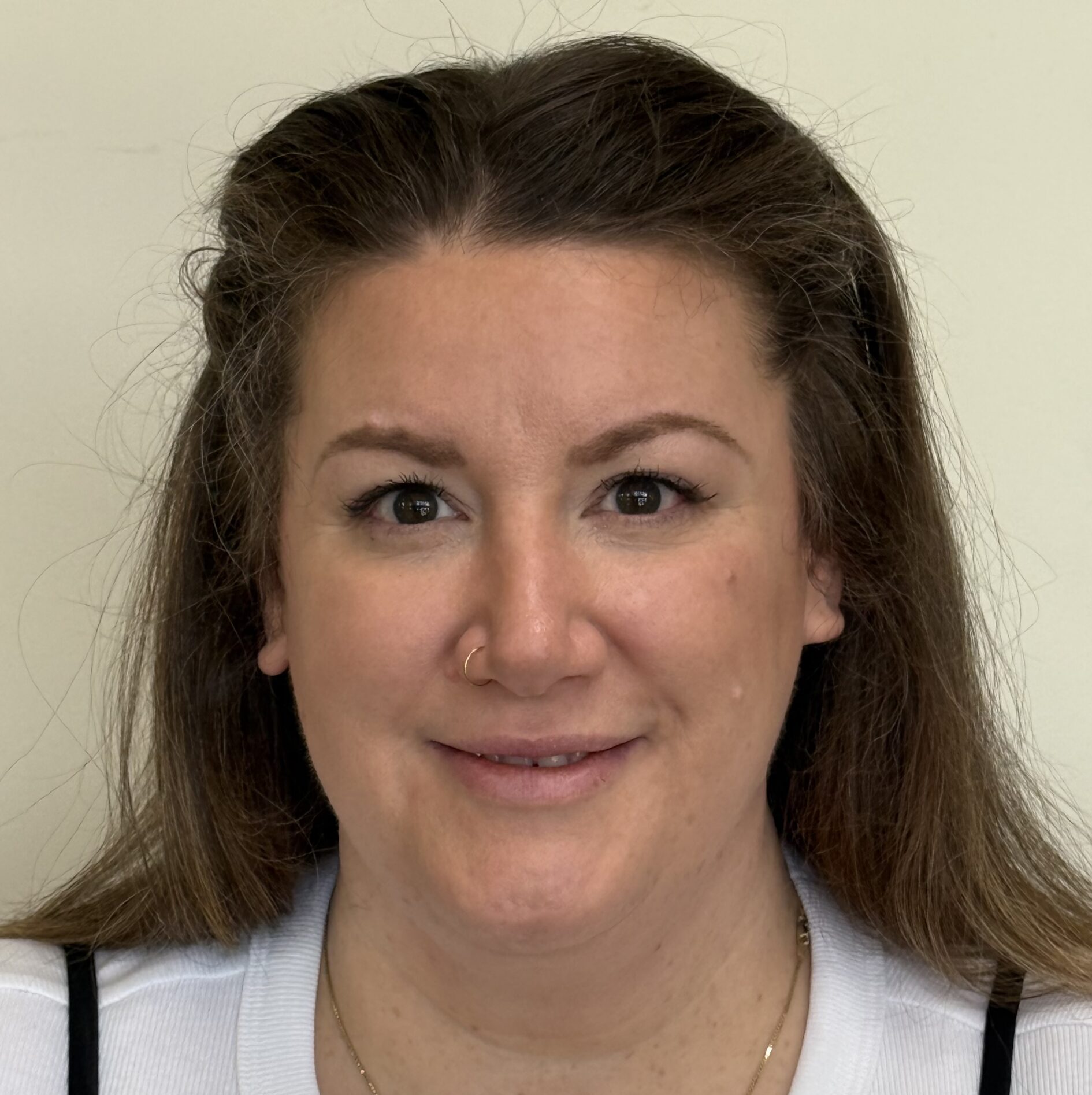 Professional photo of Melissa Hughes
